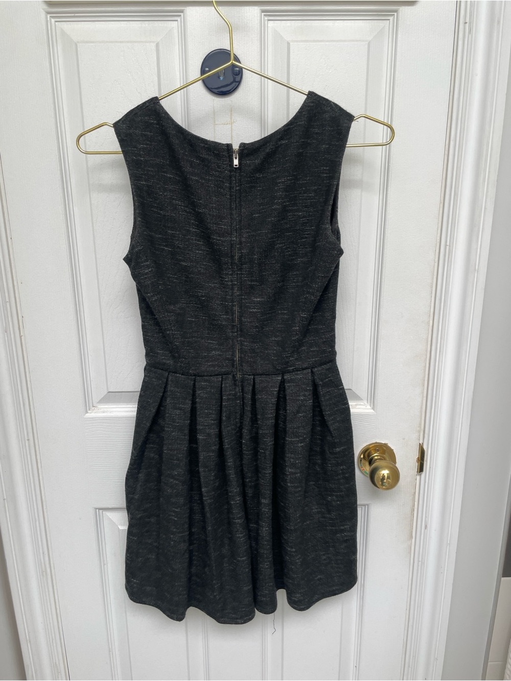 Aritzia Talula Waldorf dress size 0/XXS - Picture 3 of 5